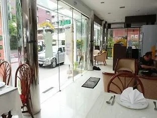 Sun Hotel
